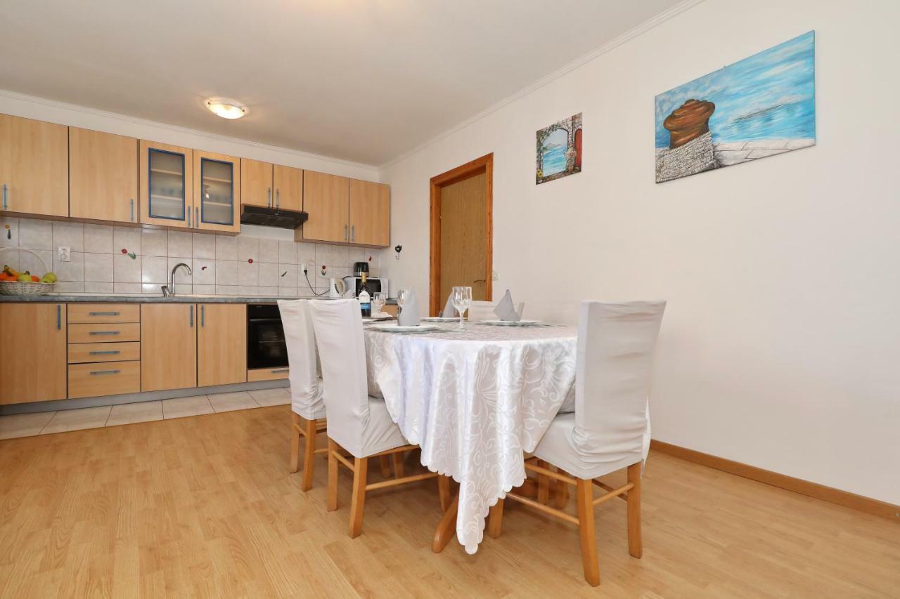 Zdravka Ferienhaus *